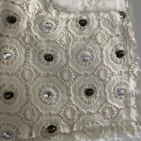 Embroidered Cream Shorts with rhinestones by Foreign Exchange size Medium - Picture 4 of 5